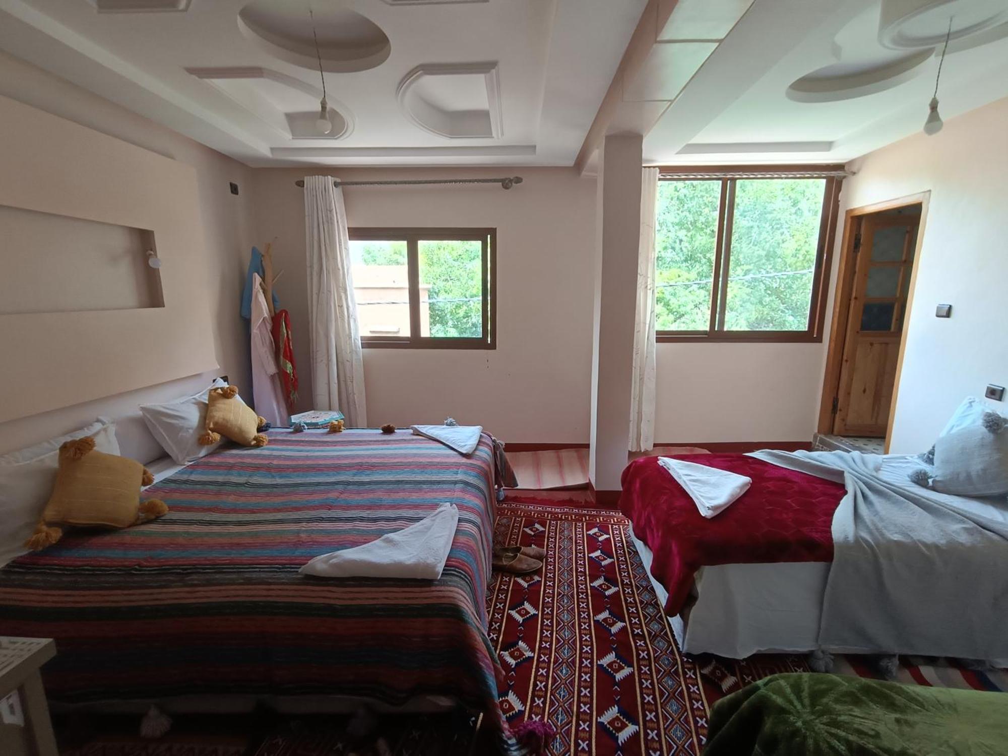 Guest house Otos Views *